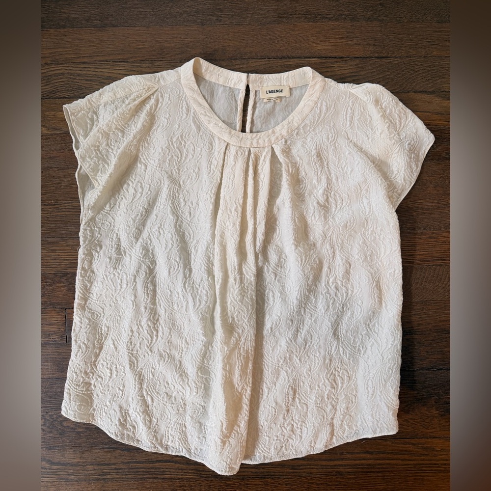 L'AGENCE Cream Textured 100% Silk Round Neck Blouse